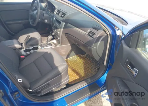 2012 Ford Fusion Se from USA, damaged, VIN 3FAHP0HA9CR128582